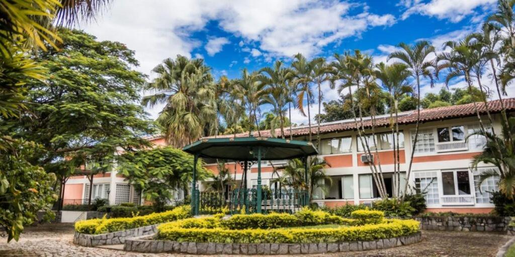 Hotel Fazenda Rochedo Conservatoria Luaran gambar